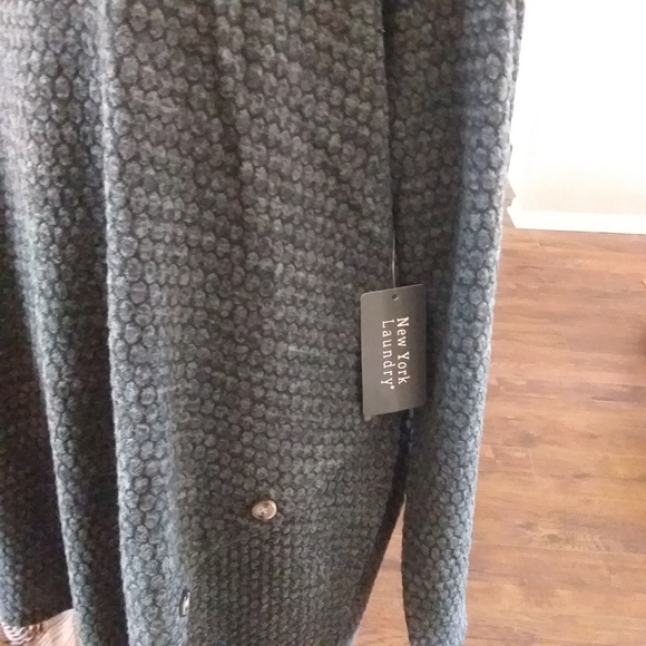 New York Laundry Ladies Tunic Sweater - Picture 4 of 7